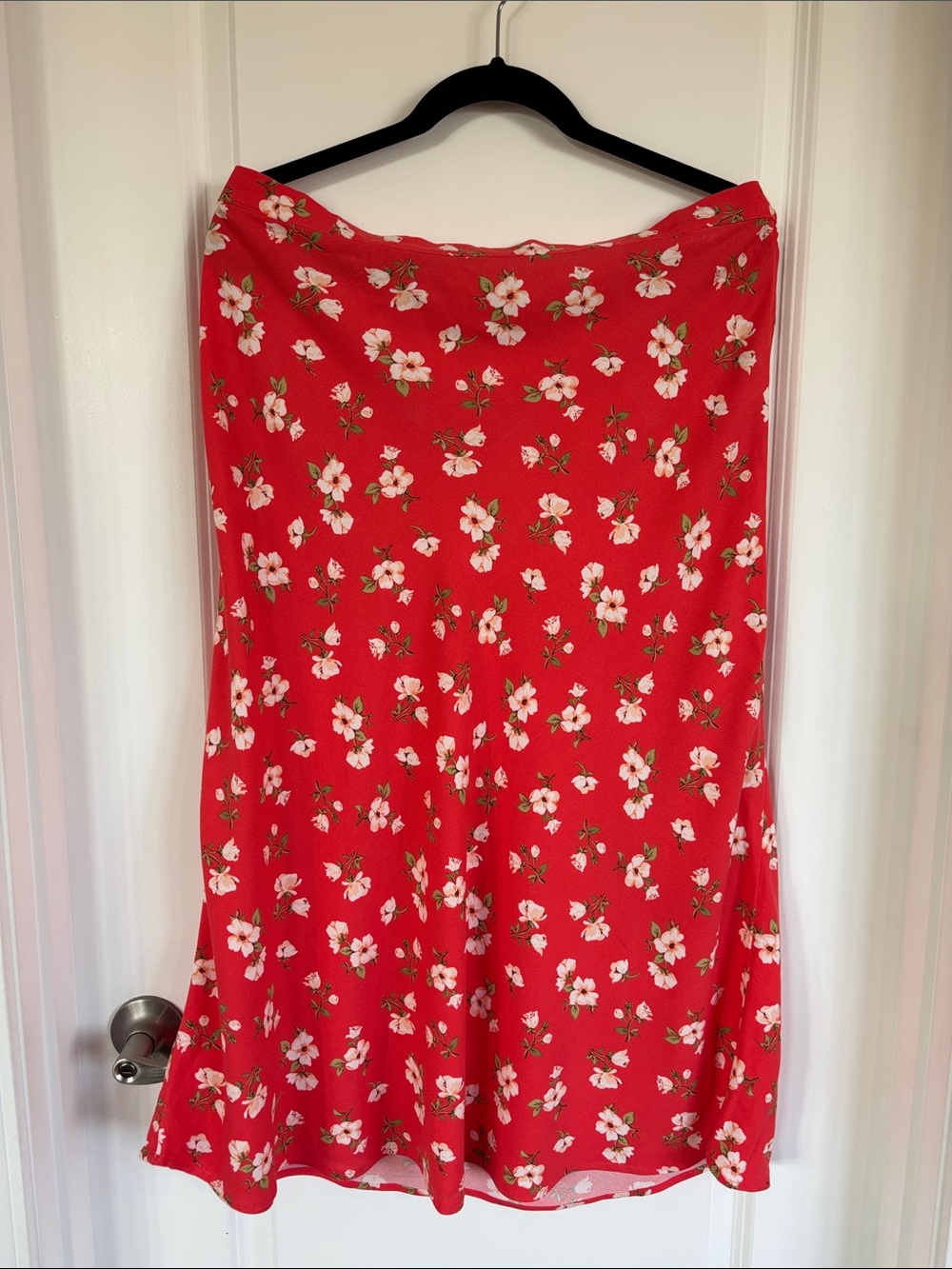 Old Navy Red Floral A-Line Skirt